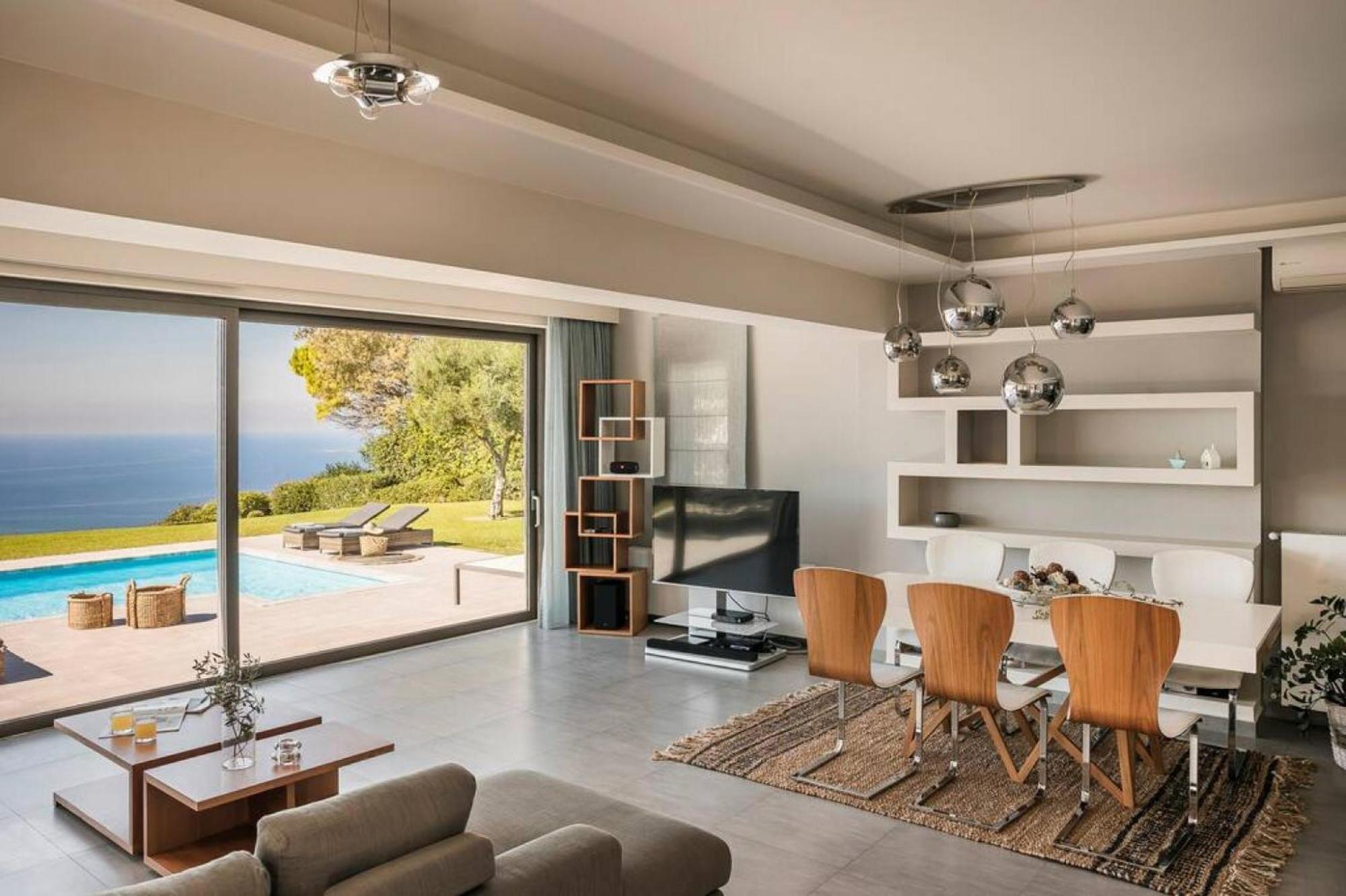 Grande Azzurro In Lakithra Villa Luaran gambar