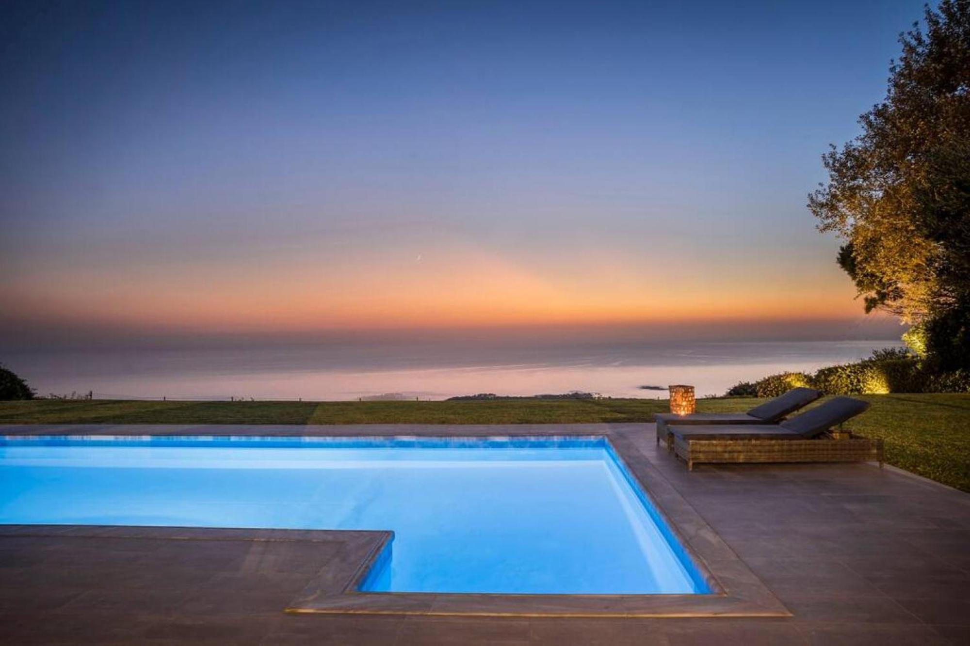 Grande Azzurro In Lakithra Villa Luaran gambar
