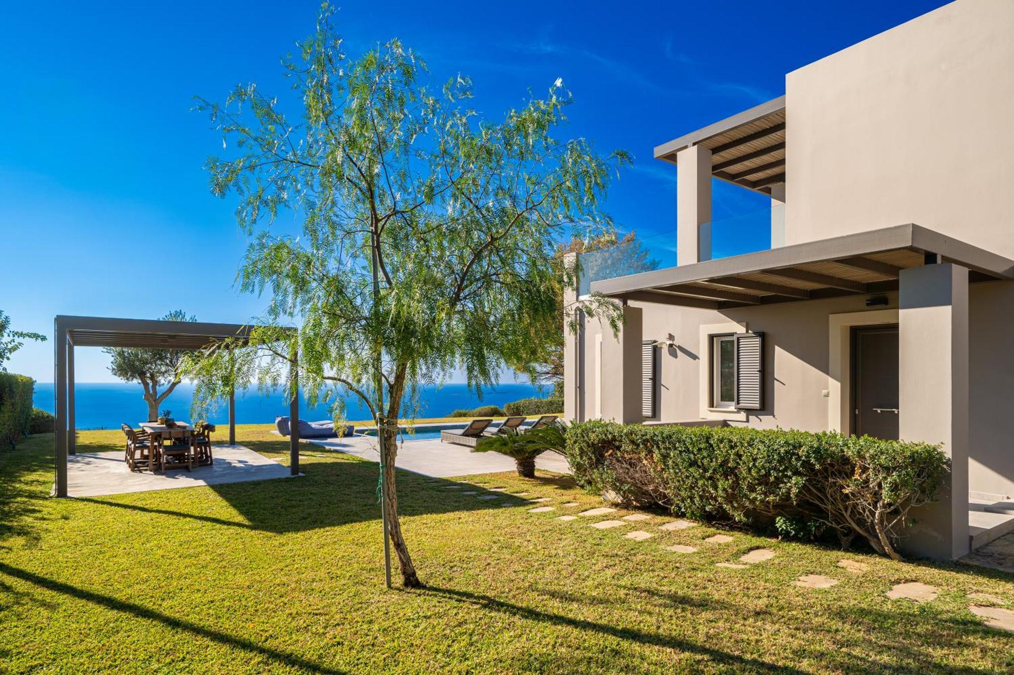 Grande Azzurro In Lakithra Villa Luaran gambar