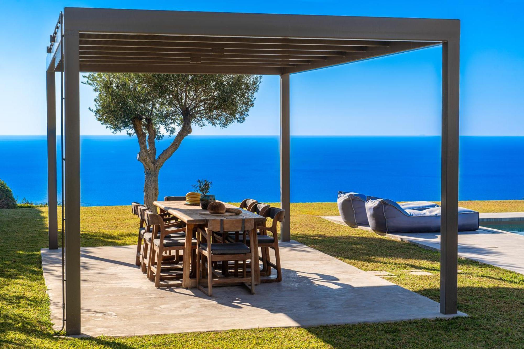 Grande Azzurro In Lakithra Villa Luaran gambar